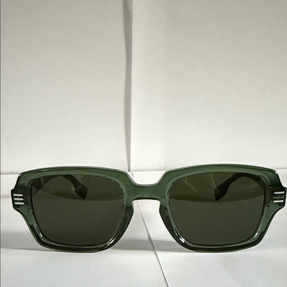 Burberry Olive Green Womens Sunglasses - Picture 6 of 6